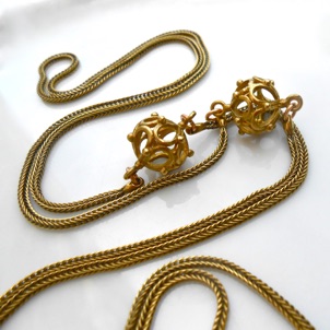 Grand Collier Chaîne Plastron Pendentif - Doré, Noir Et Vert - Neuf Sans Emballage
